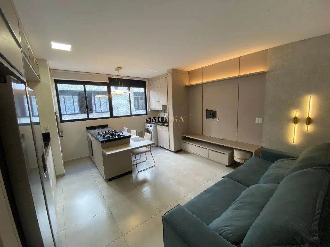 Apartamento mobiliado de 2 dormitórios para alugar, em Florianópolis - SC - Foto 2