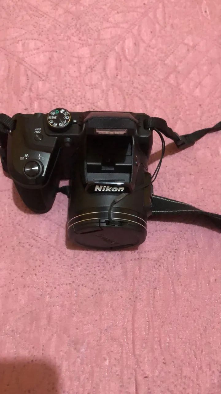 Câmera digital Nikon B500