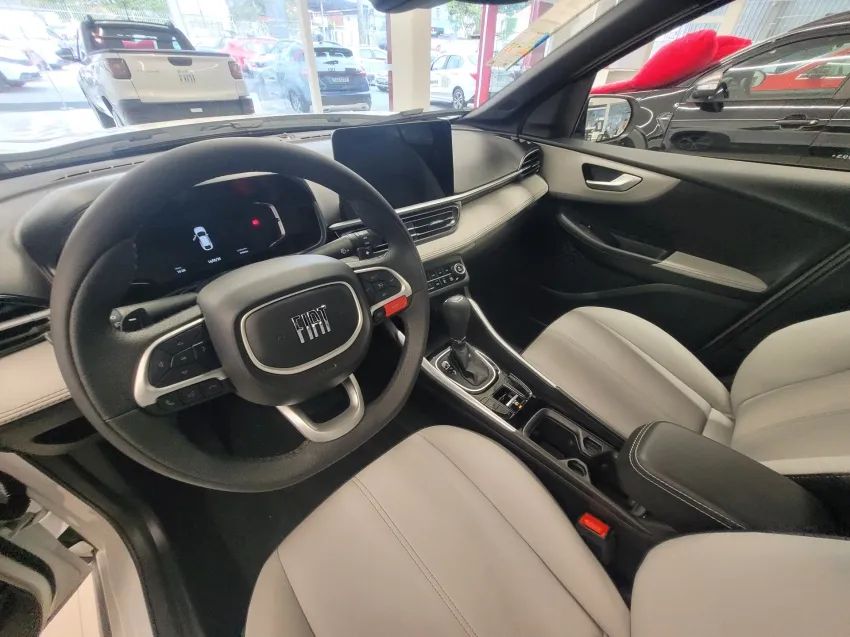 Fiat FASTBACK 1.0 TURBO 200 HYBRID IMPETUS CVT. - Foto 5