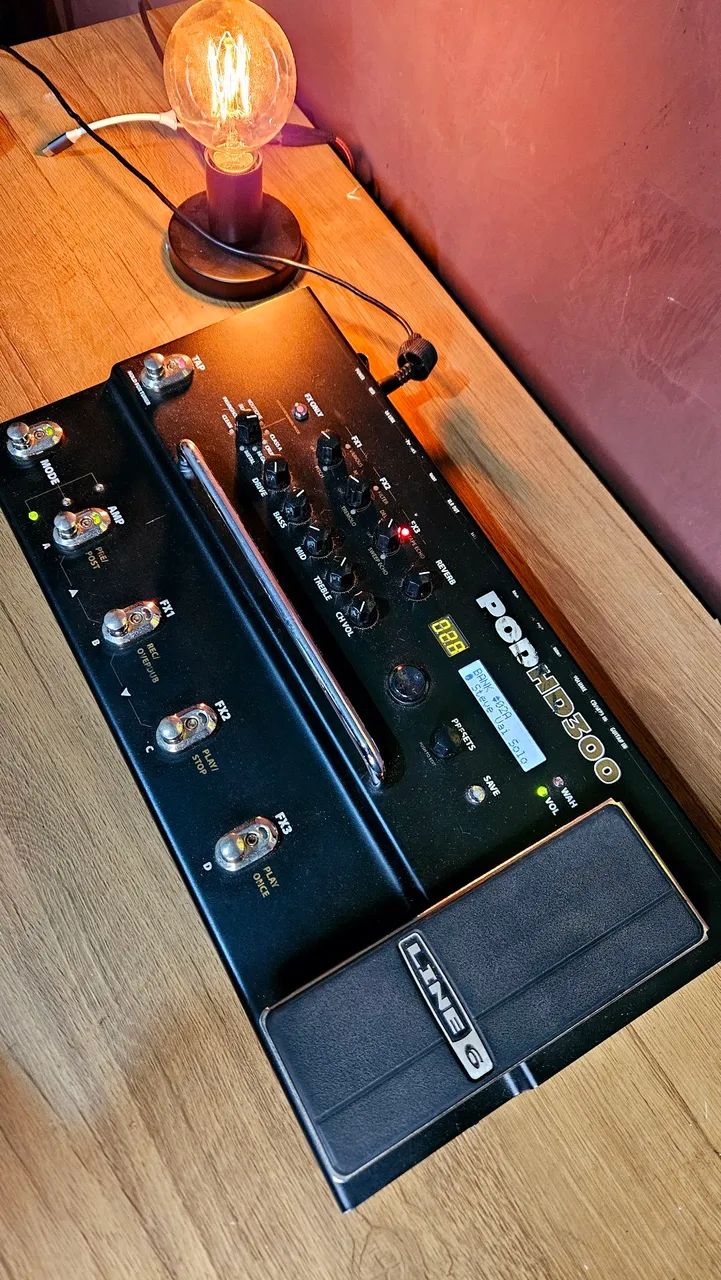 Pedaleira Pod Hd300 *Fonte original - Guitarra - Instrumentos