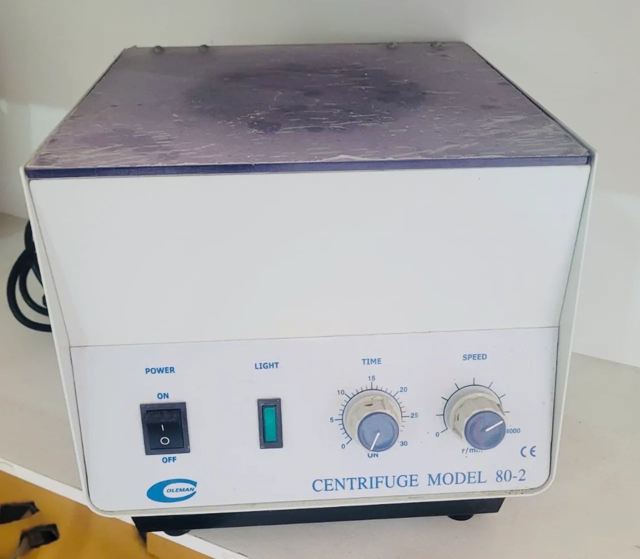 Centrífuga de Laboratório Oleman Modelo 80-2