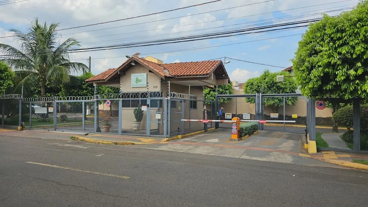 Sobrado para Locação no Condomínio Village das Pedras Rita Vieira