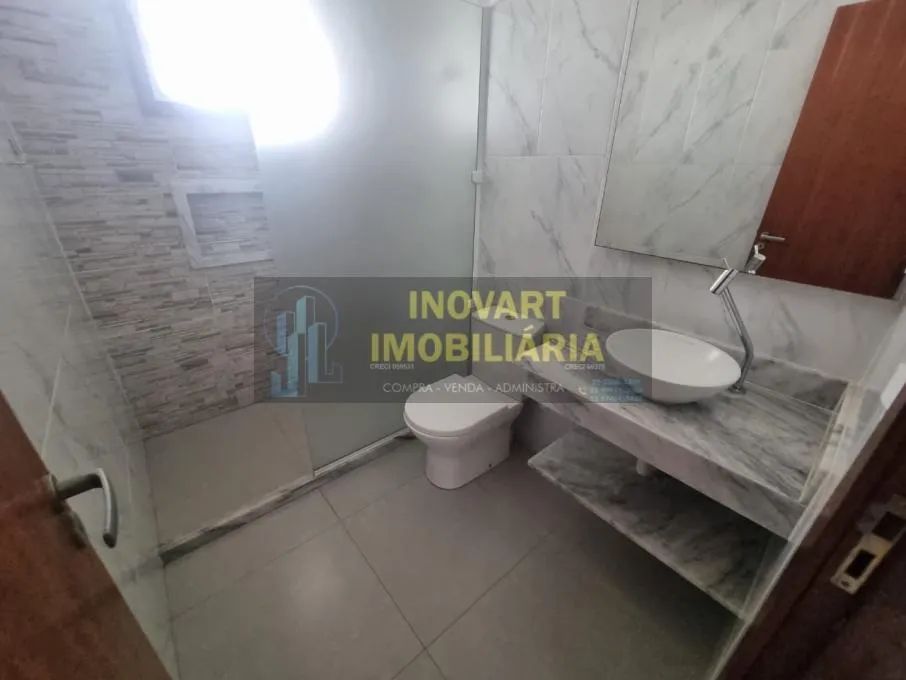 Imóvel para venda possui 300 metros quadrados com 2 quartos - Foto 2