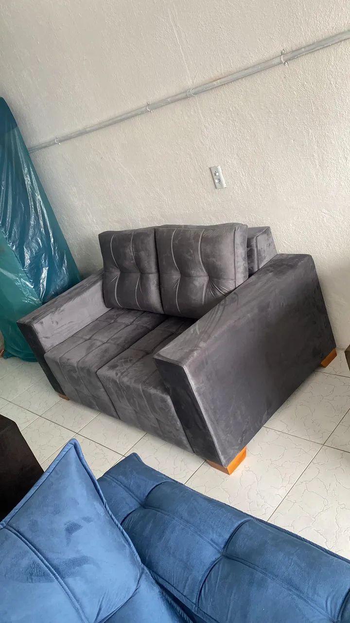 Sofá retrátil novos e embalados