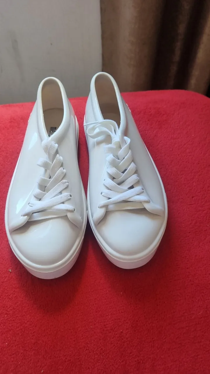 Tênis Branco Casual Melissa R$110