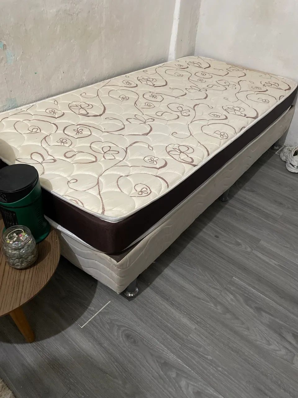  Cama de solteiro 64374972762881120