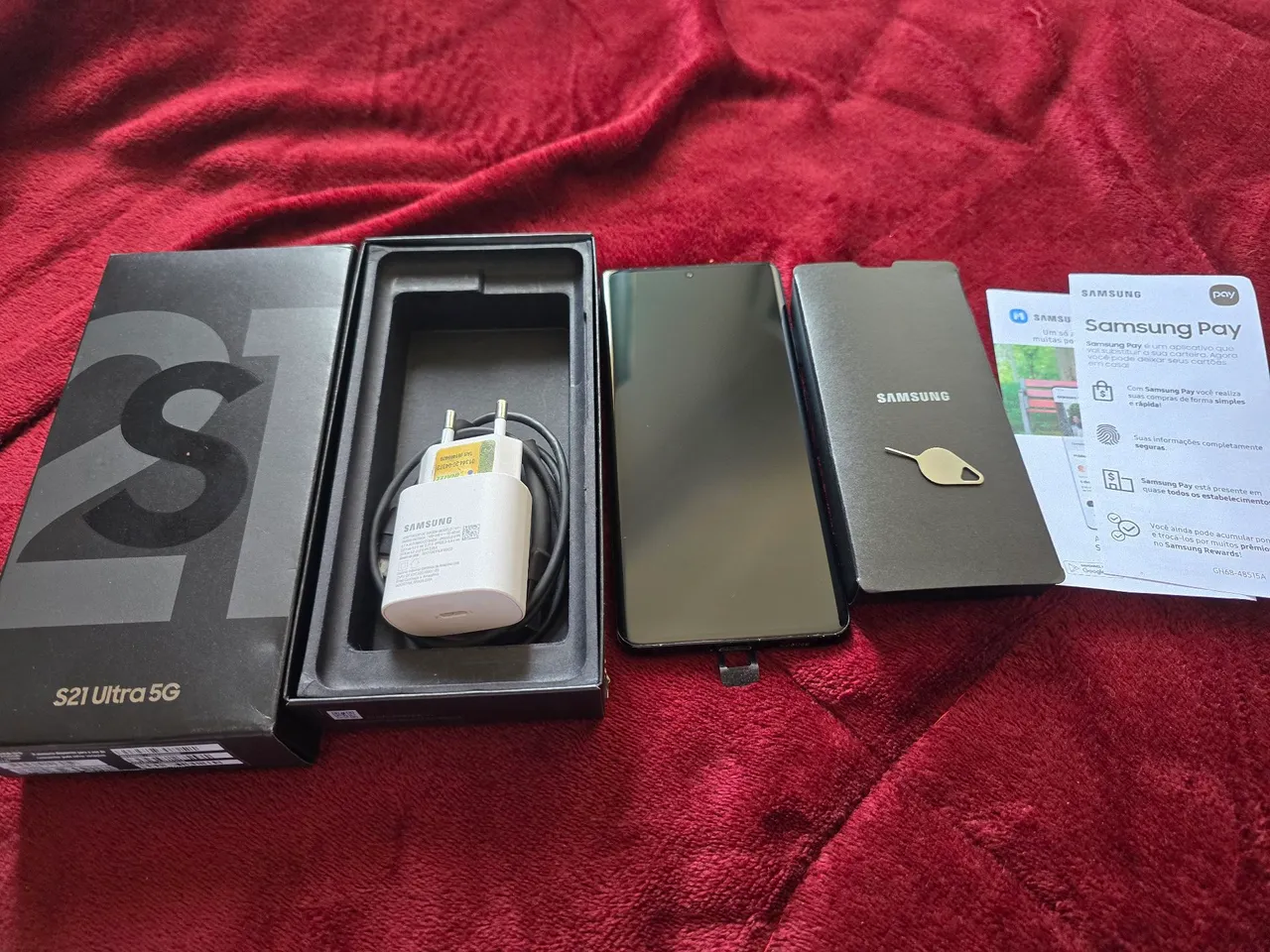 Galaxy S21 Ultra 5G - caixa e carregador