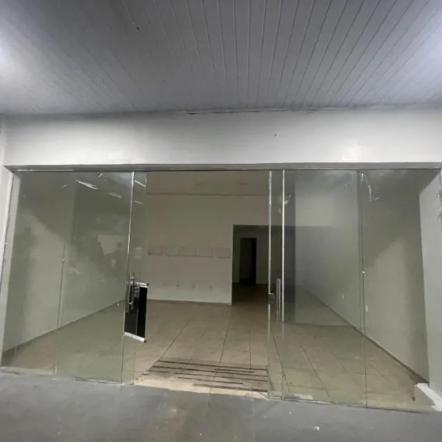 SALA COMERCIAL NO ADRIANÓPOLIS - 60M² - 02 MIN DO MANAUARA SHOPPING