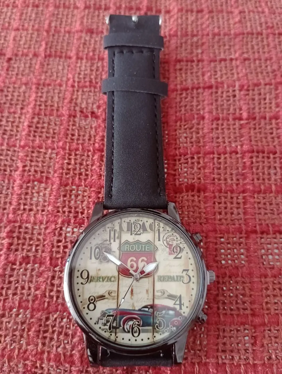 Relógio Masculino de Pulso com Design Vintage