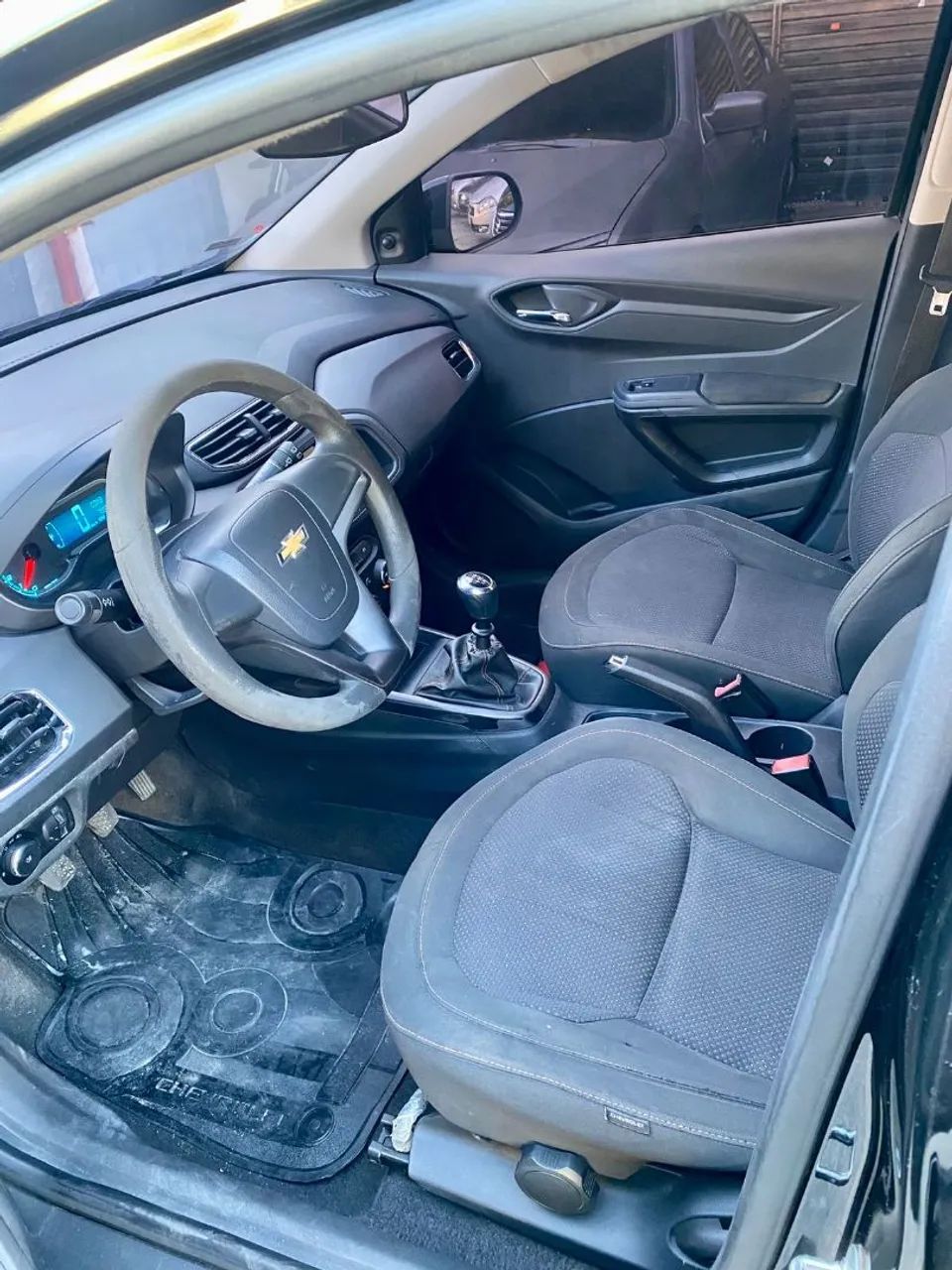 Vendo Onix LT 1.0 2014 - Foto 3