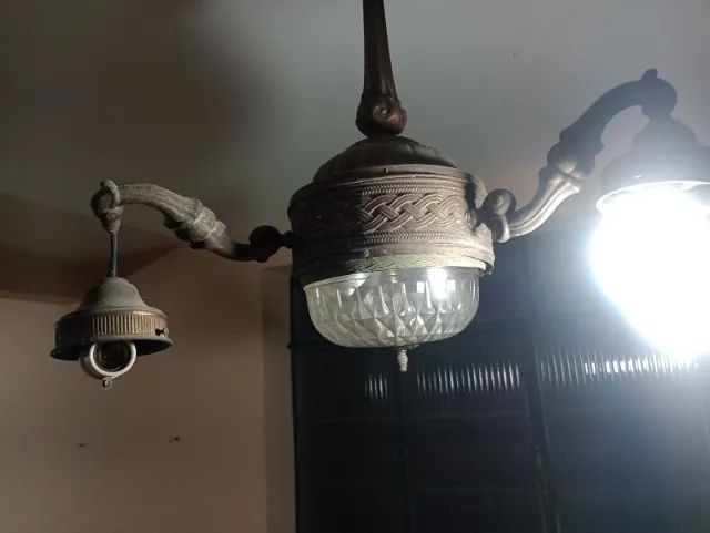 Conjunto de lustres antigos - Foto 2