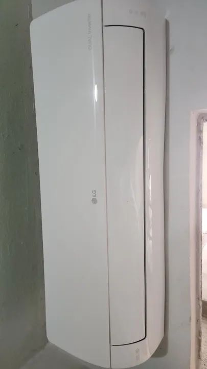 seminovo - pouco usado- Ar condicionado split LG com 1 ano de garantia autorizada