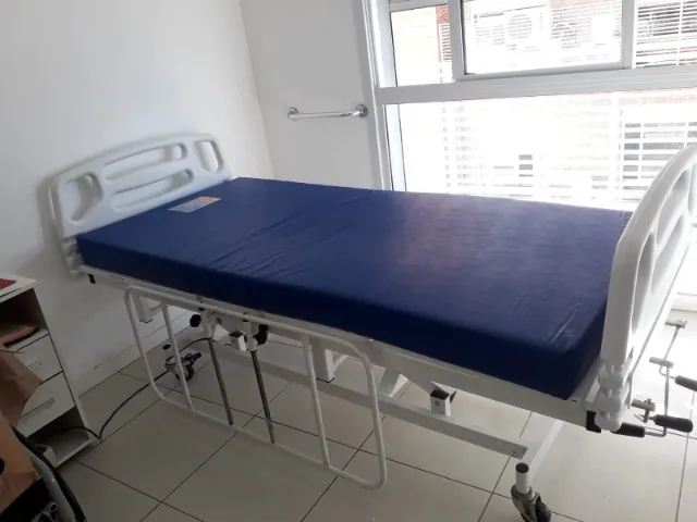 Cama Hospitalar Com 3 Ajustes