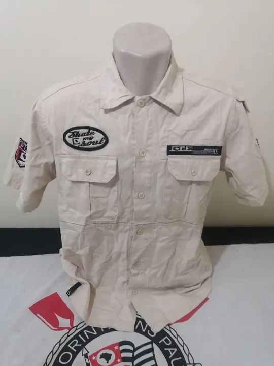 Camisa estilo exército 
