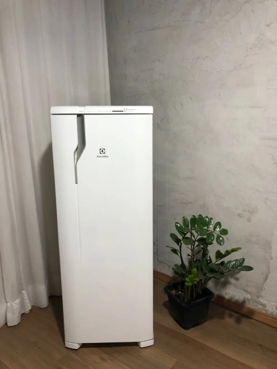 Geladeira Electrolux Frost Free Com Garantia e Entrega Grátis 