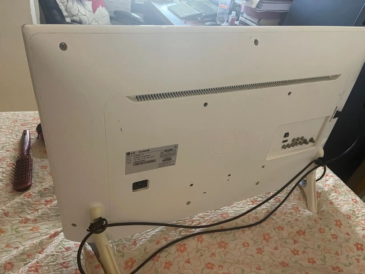 LG TV 32?