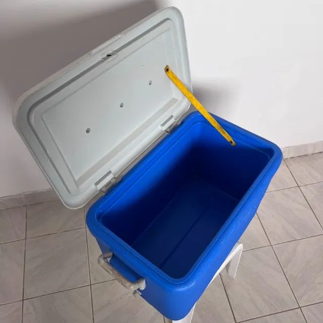 Caixa térmica Invicta 45 L64299592906114122