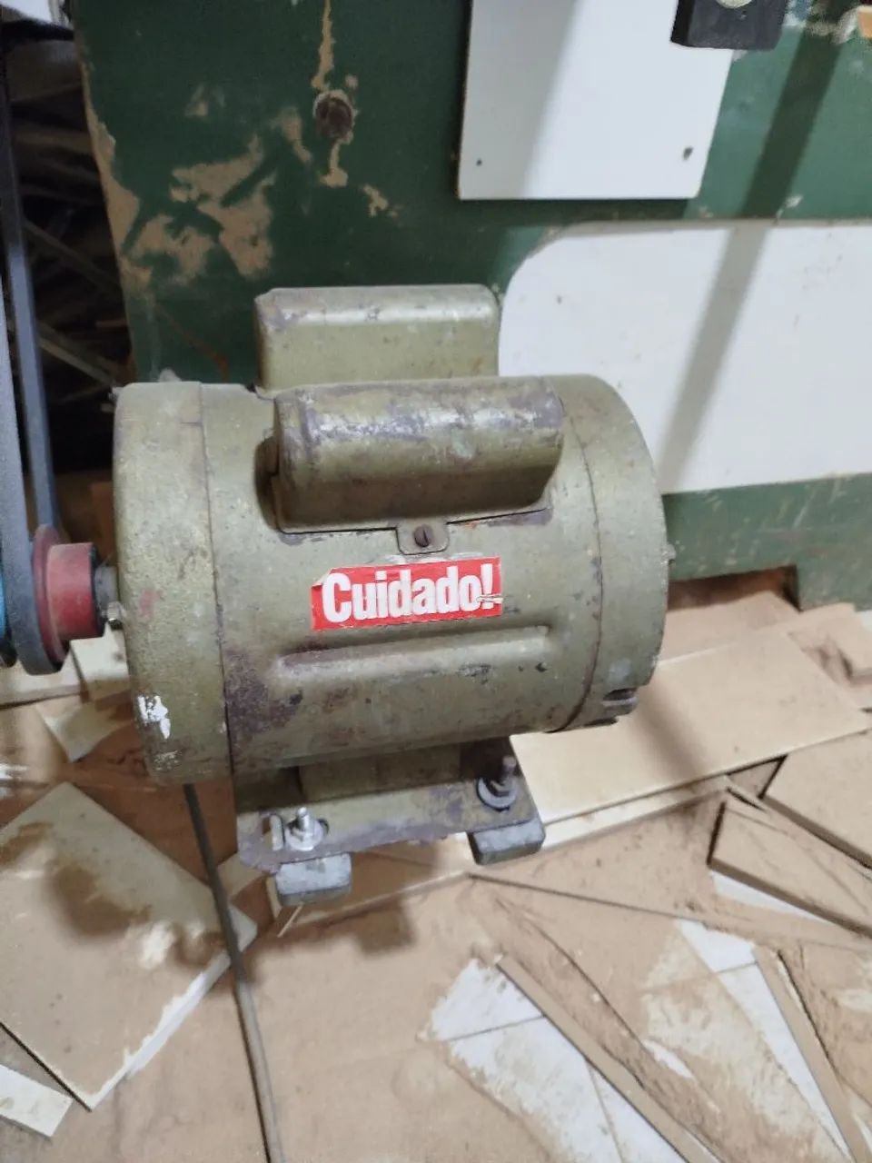 Esquadrejadeira cimfer - usada - Foto 2