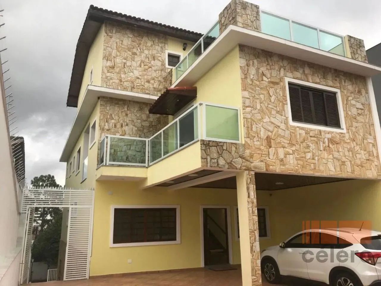 Sobrado com 3 dormitórios à venda, 480 m² por R$ 4.800.000,00 - Cerâmica - São Caetano do 
