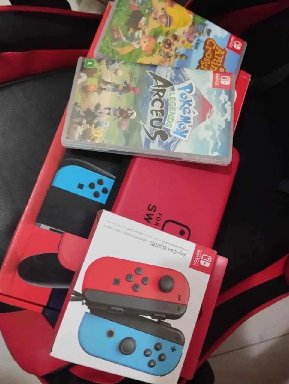 Nintendo Switch v2 (128gb) com estojo de proteção 