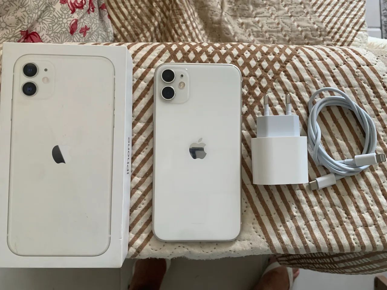 iPhone 11 256GB branco - Celulares e Smartphones - Serraria