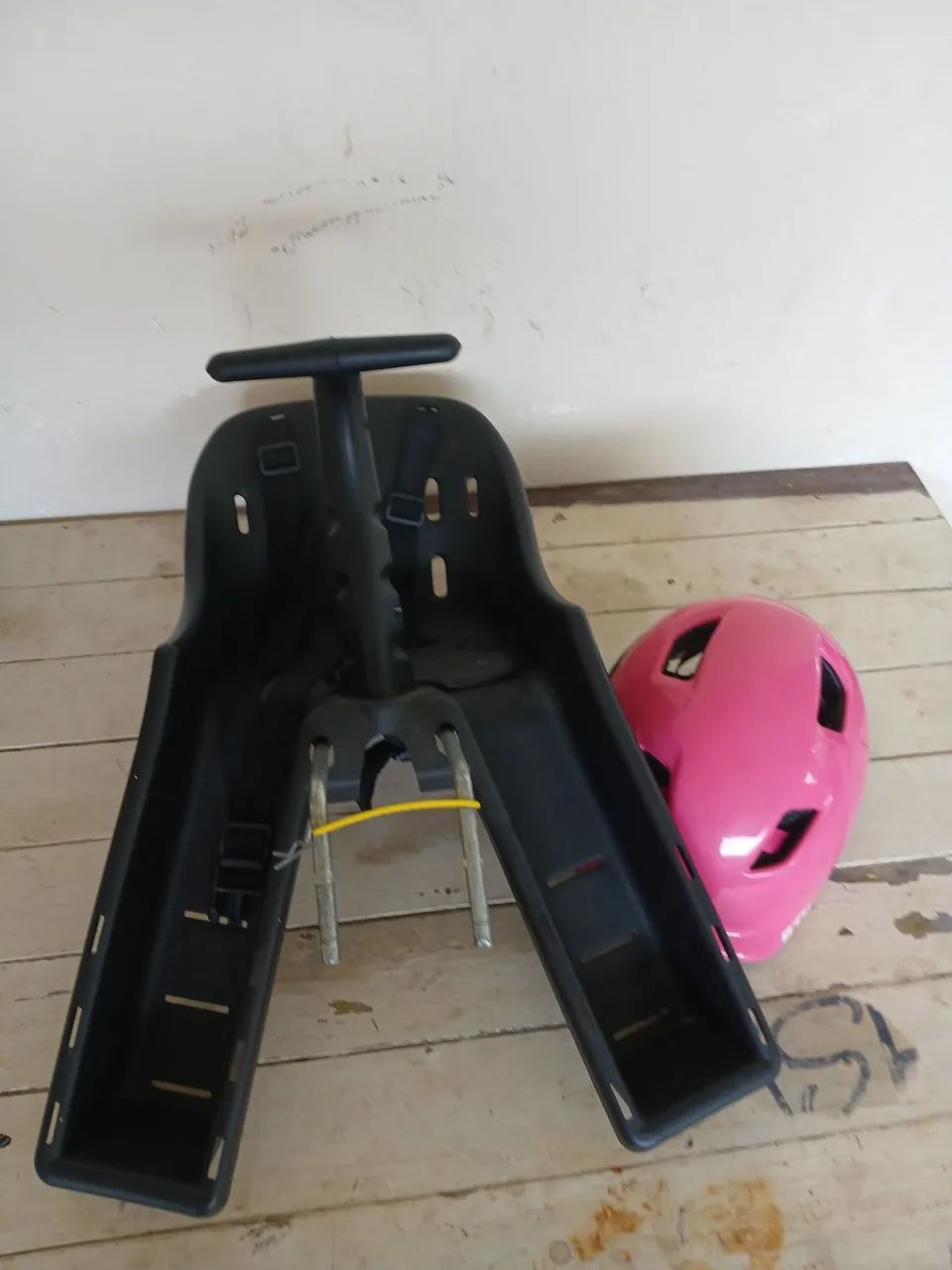 Cadeirinha de bb pra bicicleta  - Foto 2