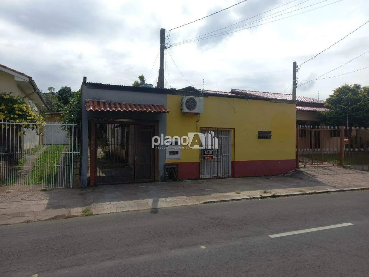Terreno à venda, com 400m², - COHAB - Cachoeirinha / RS por R$ 600.000,00