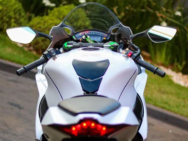 Kawasaki Zx-10/ Zx-10r 1000cc 2017 - 1447446533 | OLX