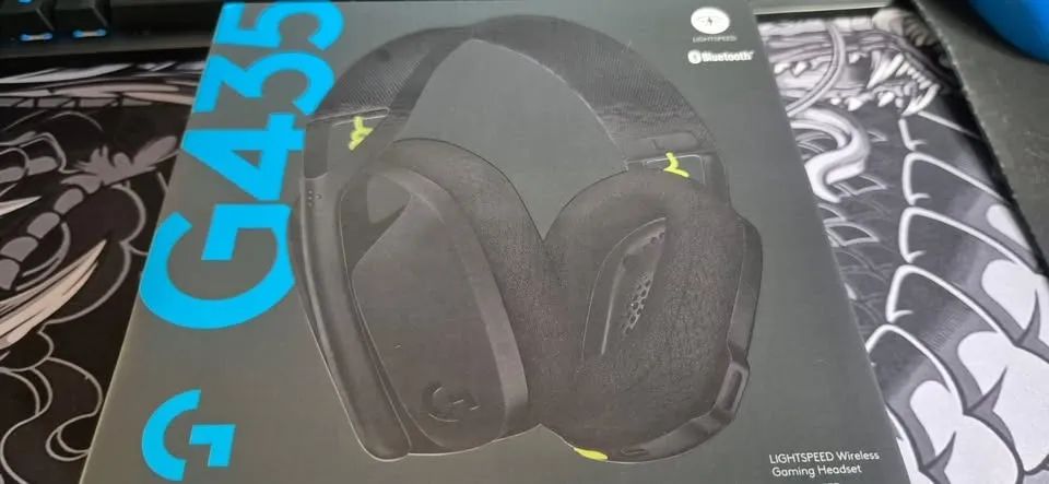 Headset Gamer Sem Fio Logitech G435 Ligthspeed Bluetooth - PC/Consoles
