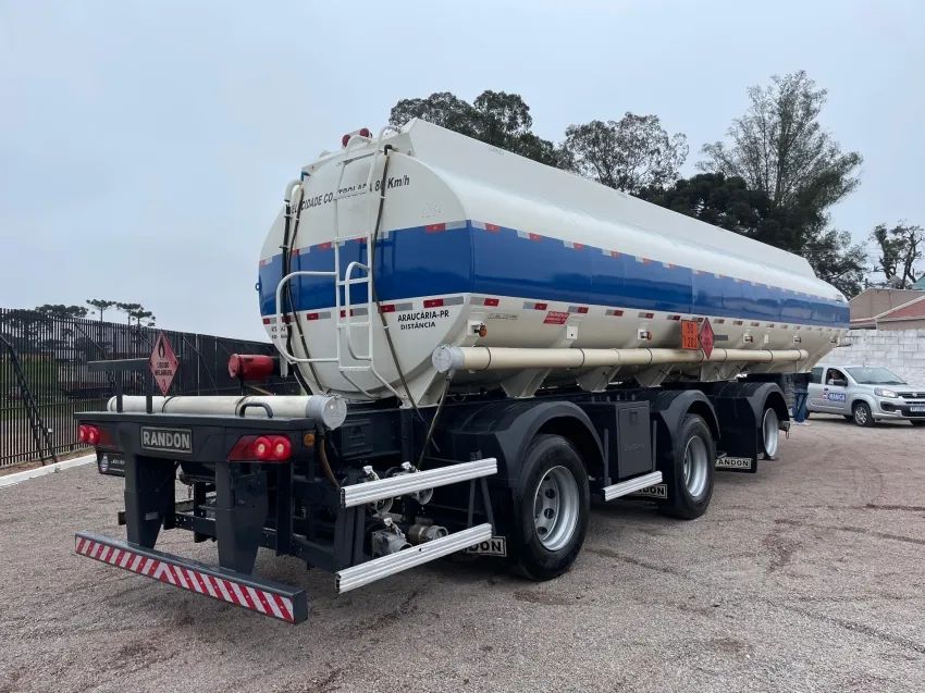CARRETA TANQUE RANDON VANDERLEIA 35 MIL LITROS ANO 2015 - Foto 4