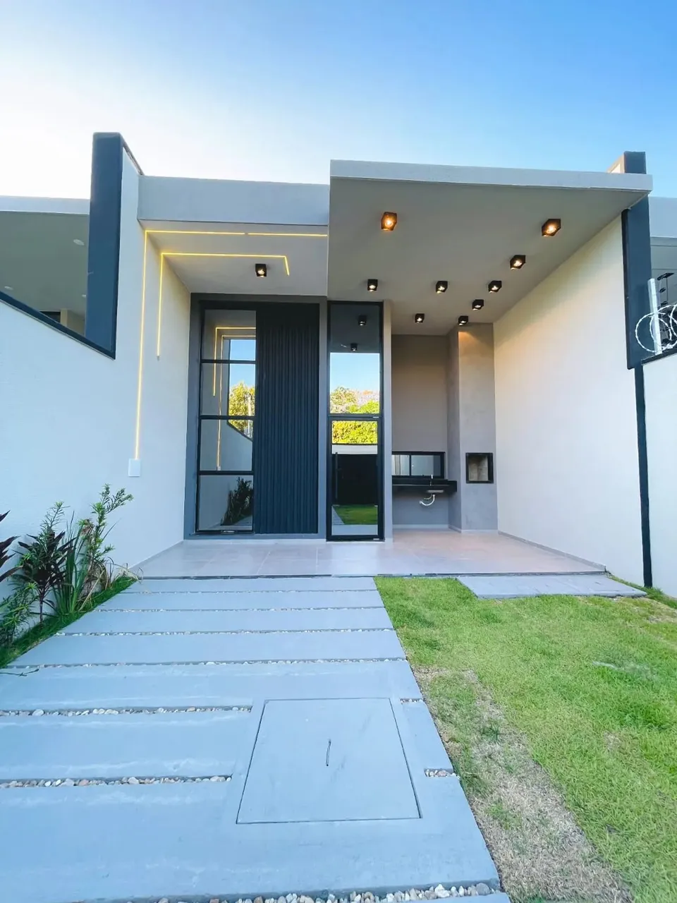 Reserva Precabura Casas Com 3 Quartos, Pé Direito Alto E Localização Privilegiada! Cód. 1