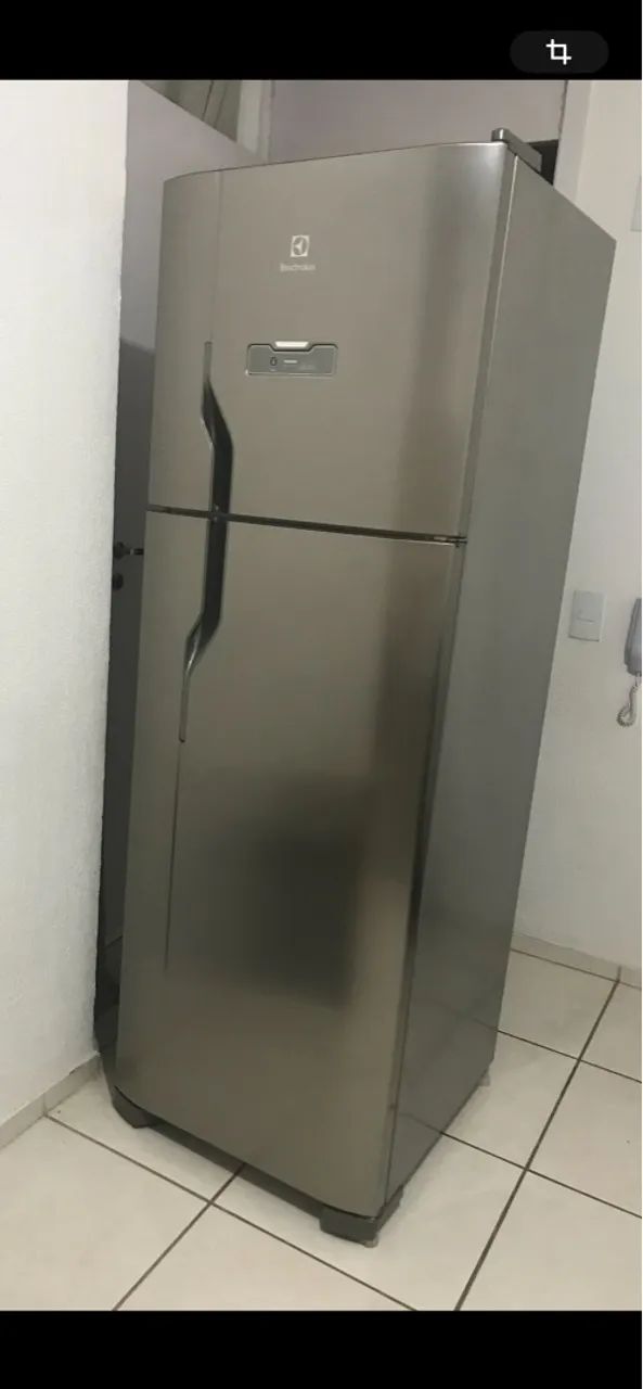 Geladeira eletrolux (leia o anúncio) 