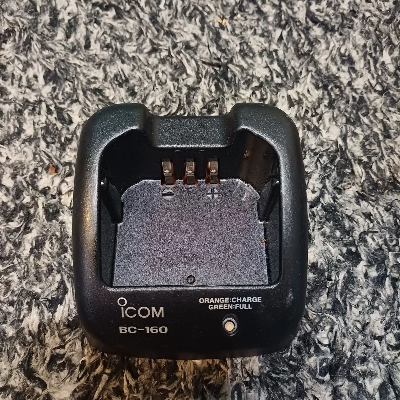 Carregador para Radio IC-v85 - Foto 2