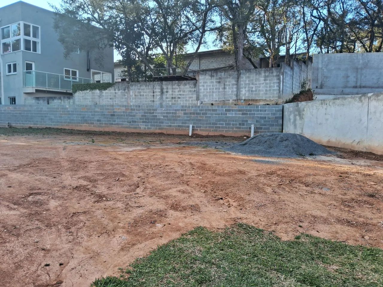 Terreno em Ferraria @@Localização @@@Cond @@Prox Augusta 