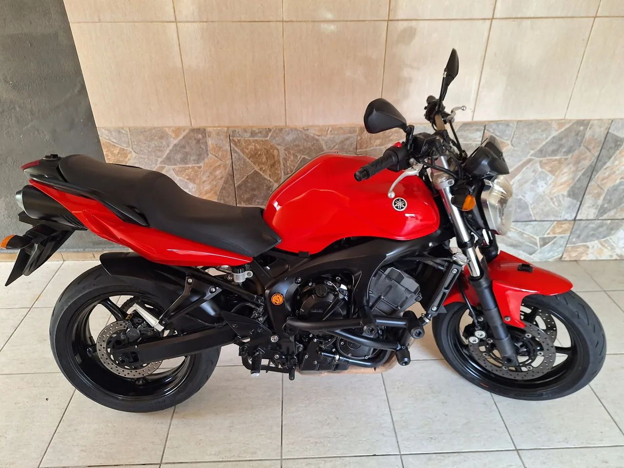 Yamaha FZ6 FAZER 600 Nova troco aceito carro ou moto maior ou menor valor 