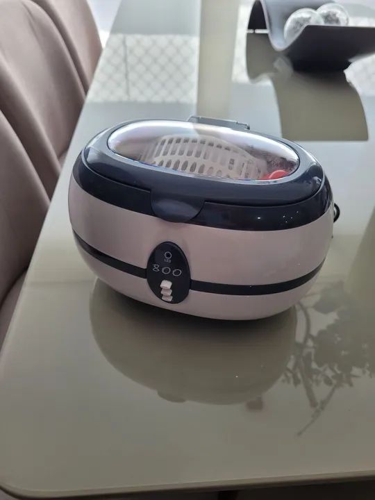 Limpador Ultrassônico para jóias, óculos e relógios