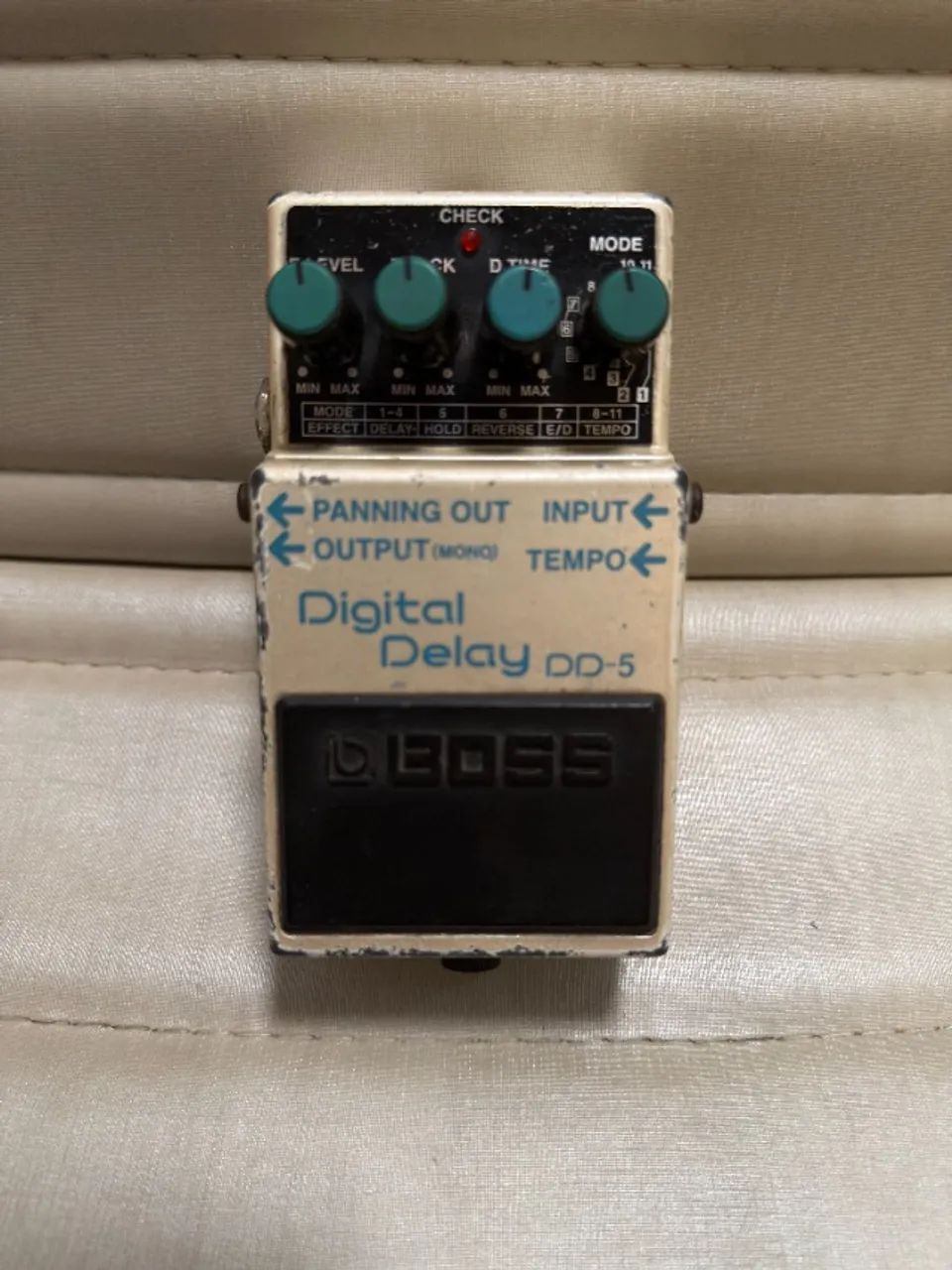Pedal Boss Digital Delay DD-5 - Conservado!!! 