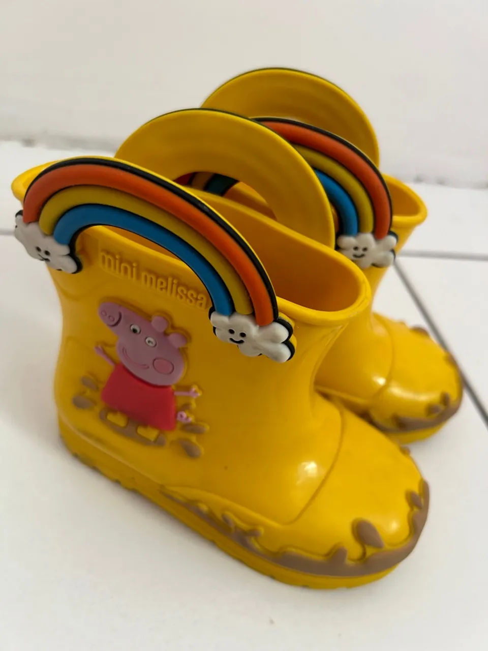 Bota Melissa tamanho 24