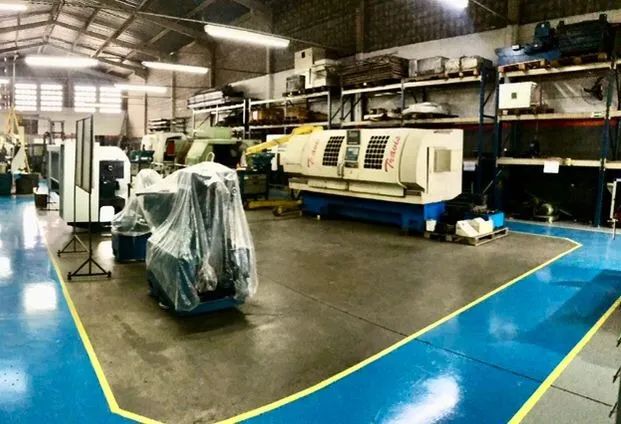 Torno CNC Travis TR2 - Foto 4
