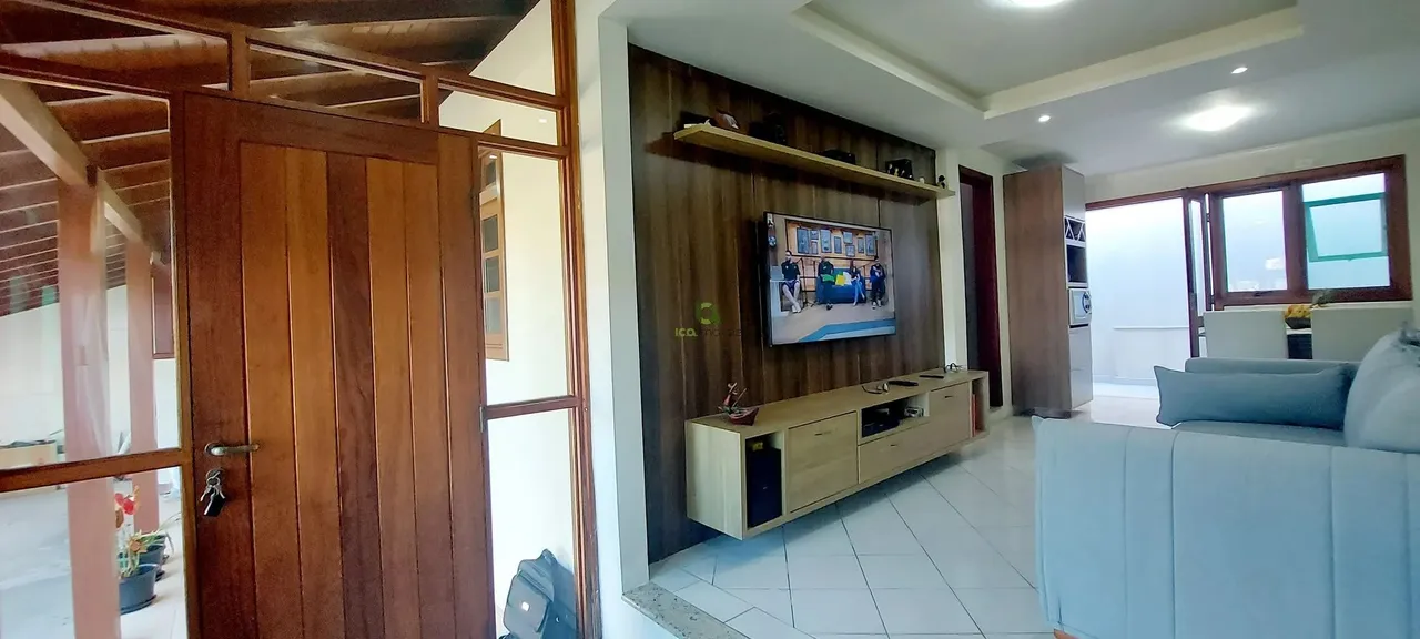 Casa para venda em são José SC, Casa a venda com 3 quartos, Casa a venda de 3 quartos.