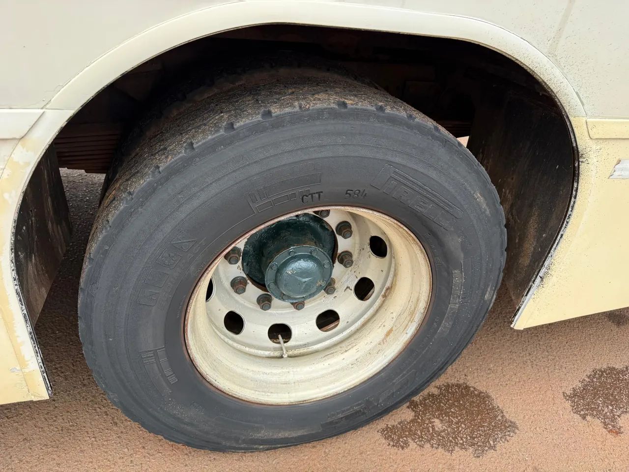 Ônibus escolar Mercedes-Benz ano 2012 com 39 lugares em cascavel,PR - Foto 4