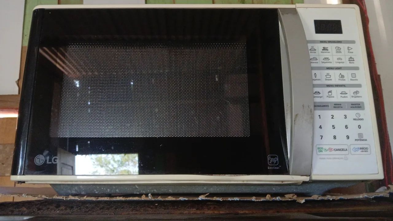 Microondas Electrolux com Funções Especiais - Foto 3