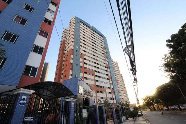 Apartamento para Aluguel no bairro Cambeba.