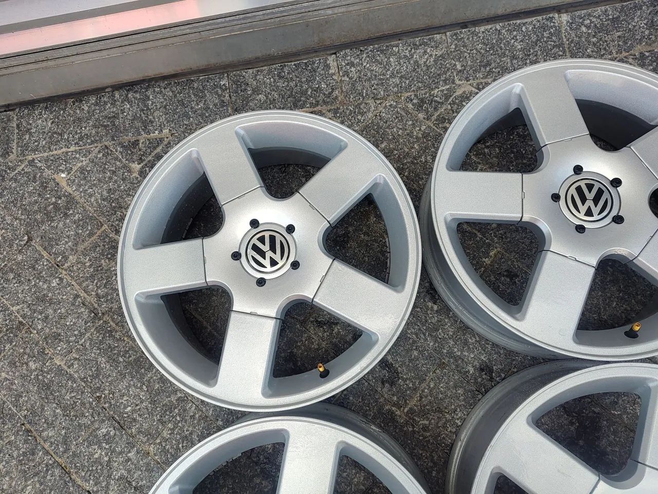 Jogo de Rodas Aro 17 VW Gol Tsi - Foto 4