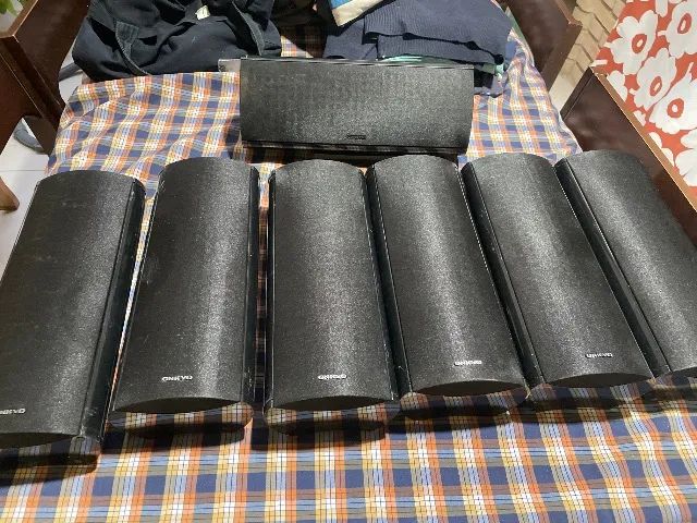 Conjunto caixa acústica 7,1   onkyo