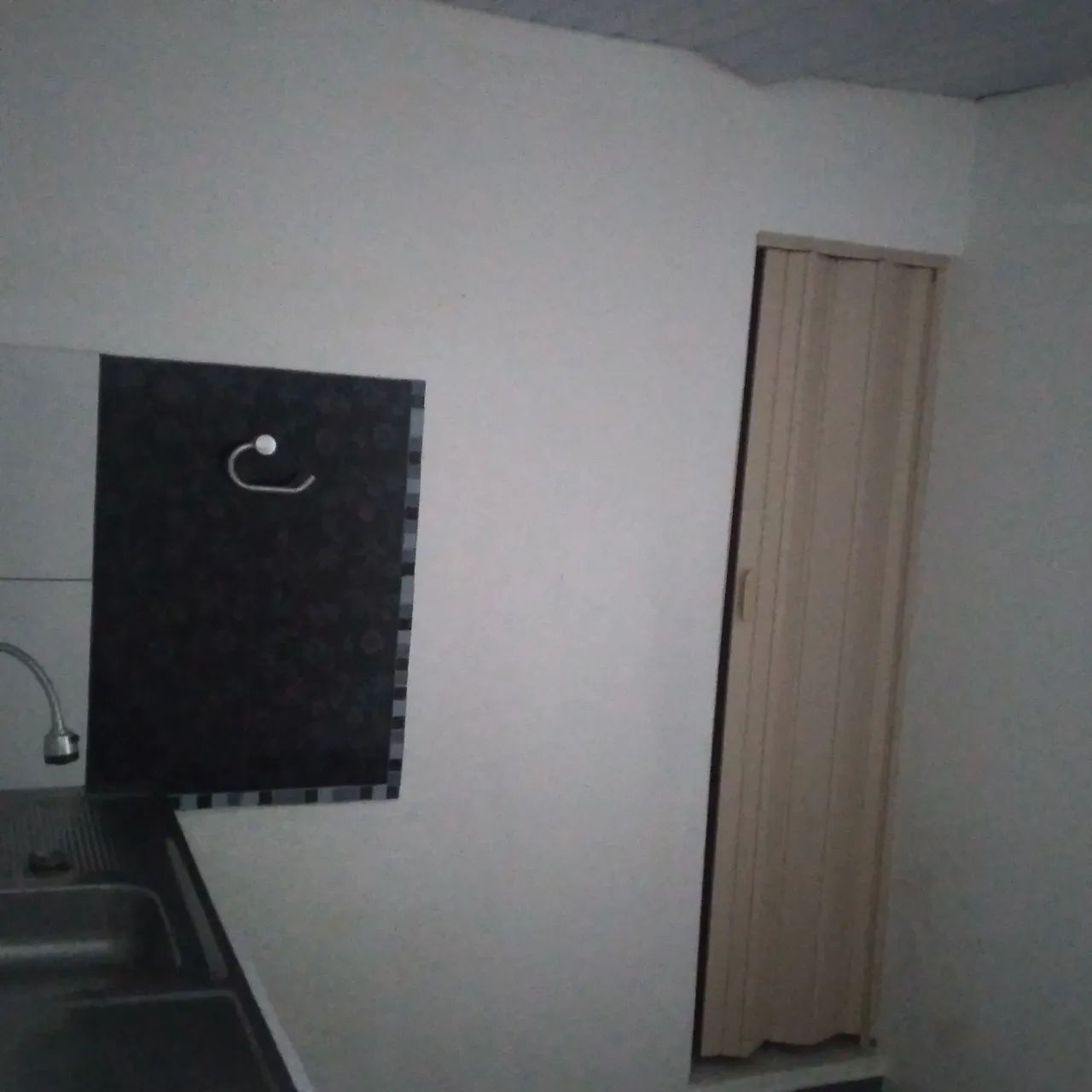 ALUGUEL KITNET P/ SOLTEIRO OU CASAL SEM FILHOS - Foto 3