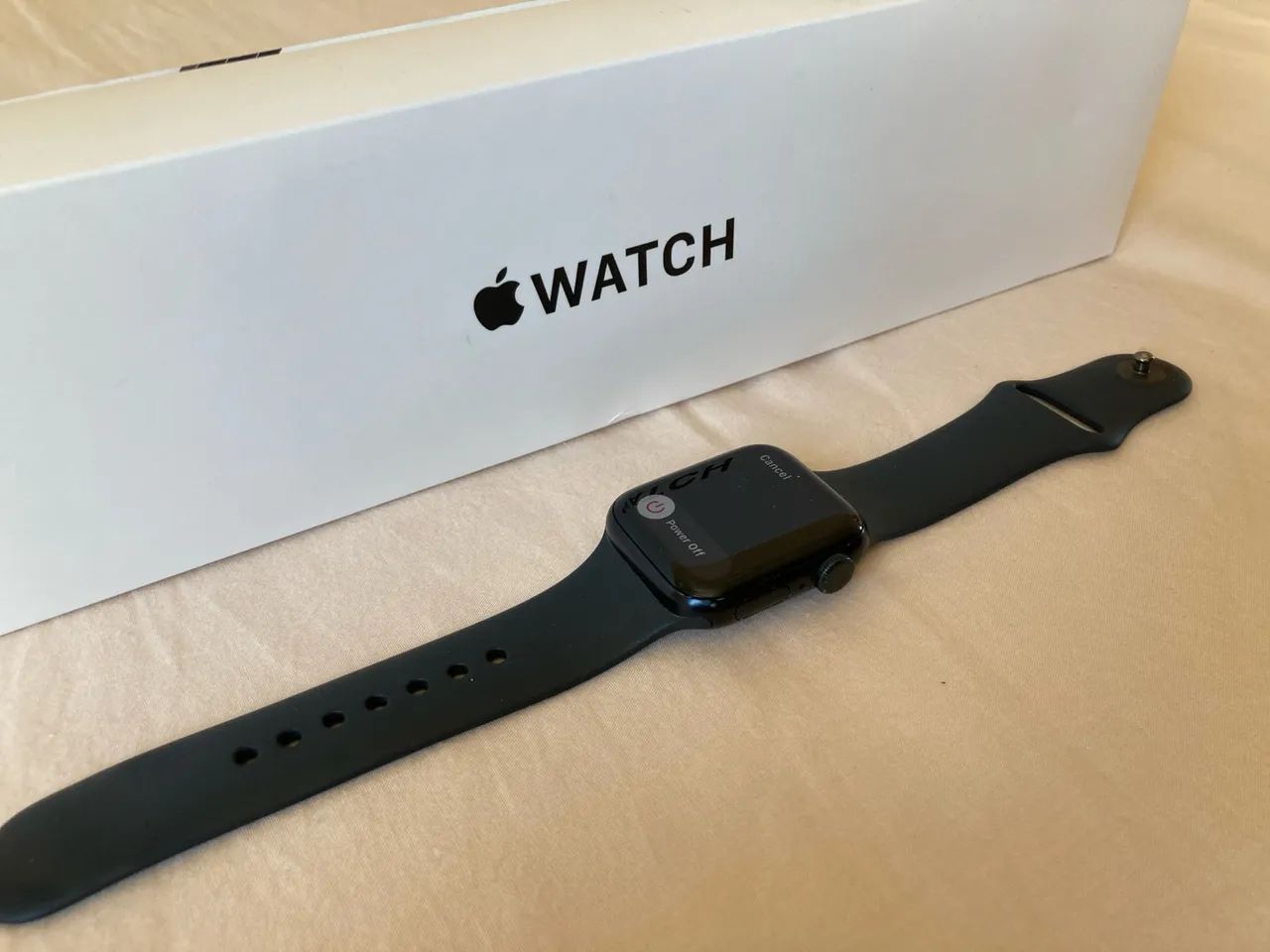 Apple Watch SE- Preto - Usado