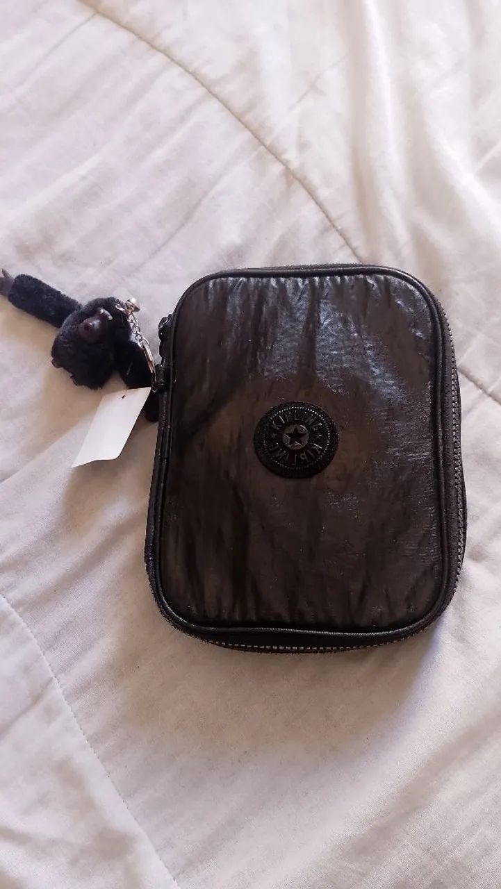 Estojo preto Kipling 