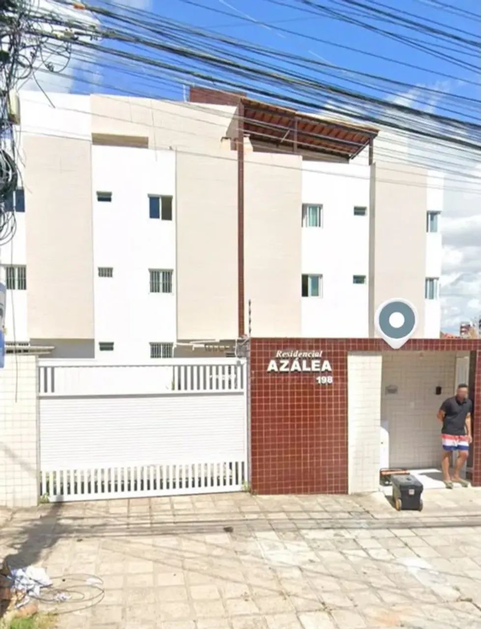 ALUGO APARTAMENTO COM UMA LOCALI EXCELENTE COM 2 QUARTOS