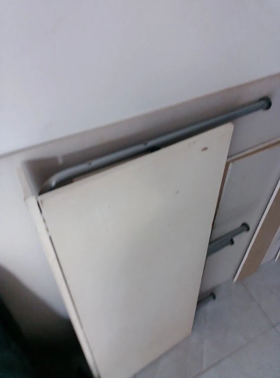 Mesa e cadeira de estudos  - Foto 2